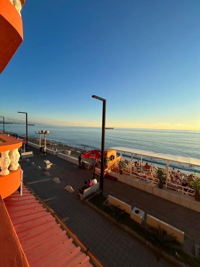 Guest House Rusalka Kobuleti Exterior photo