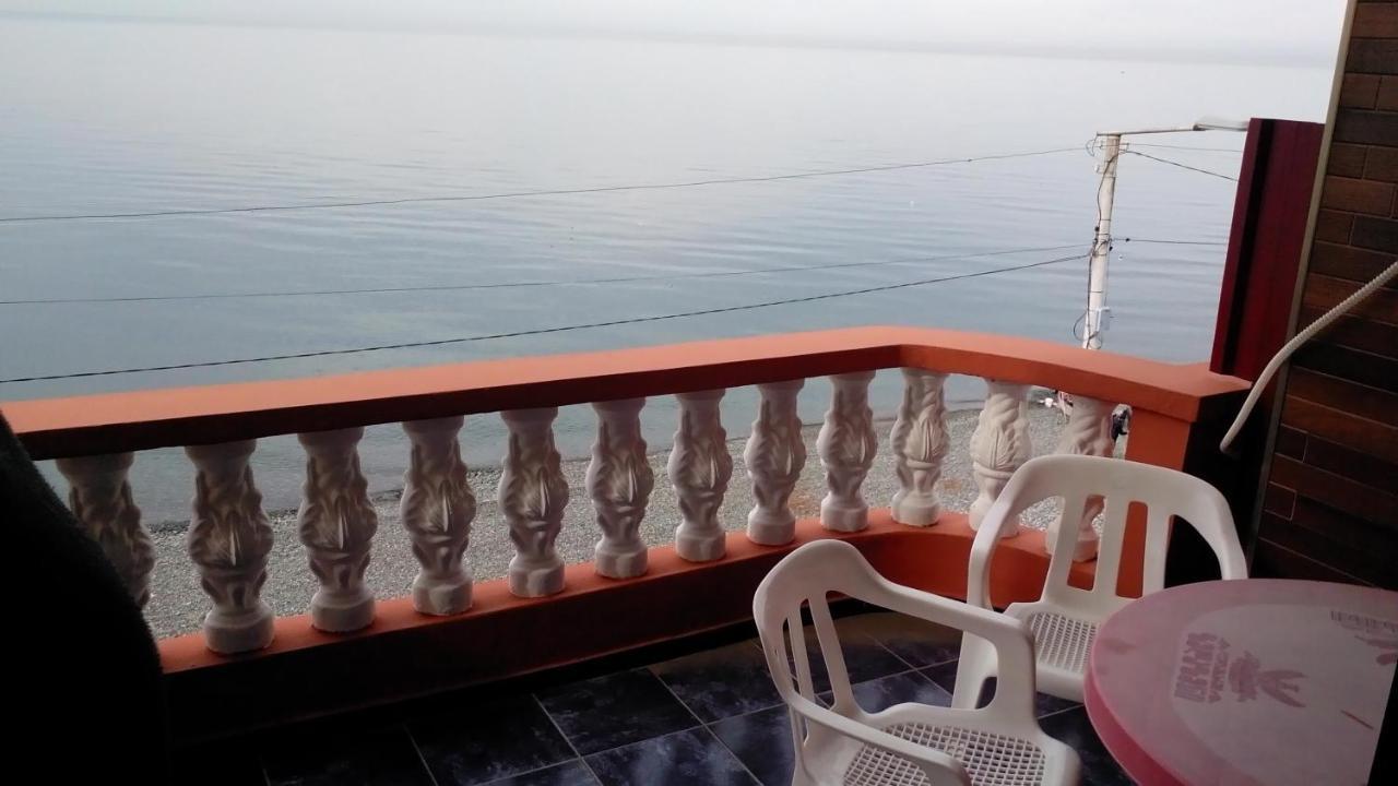 Guest House Rusalka Kobuleti Exterior photo