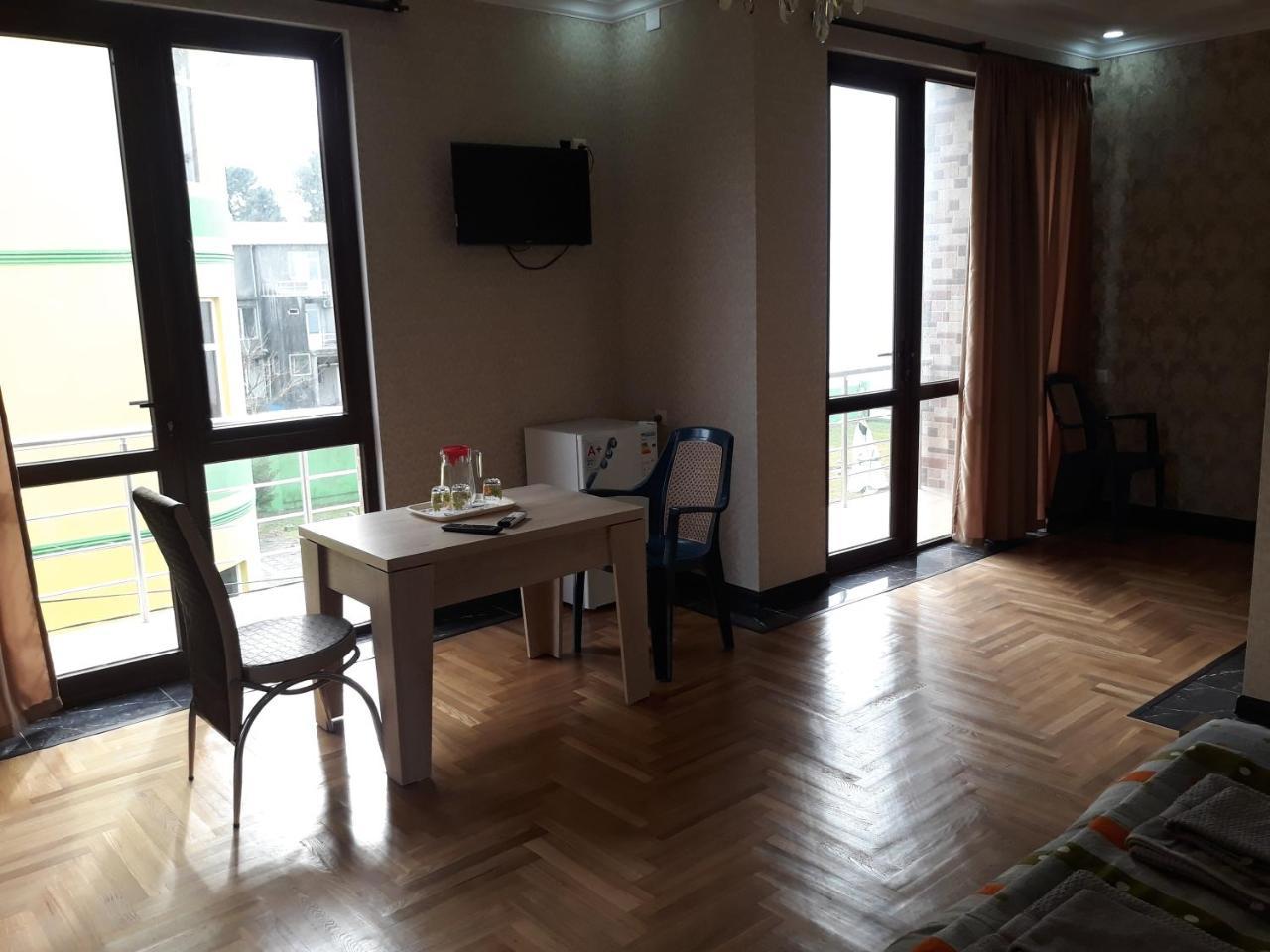 Guest House Rusalka Kobuleti Exterior photo